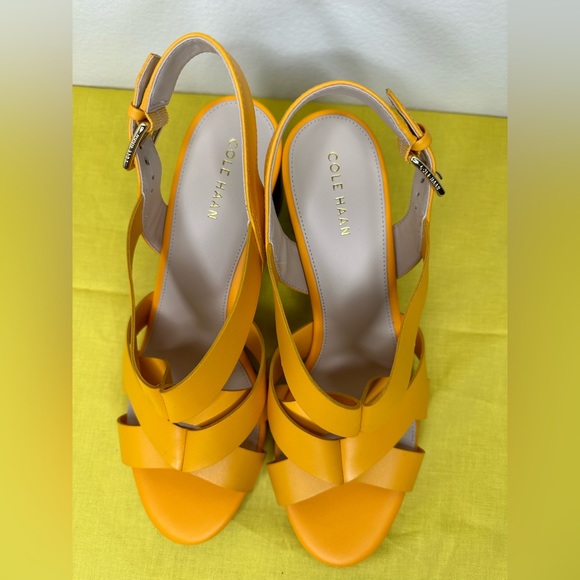 NWOB COLE HAAN JAMIE SANDALS RADIEN YELLOW - Picture 4 of 11